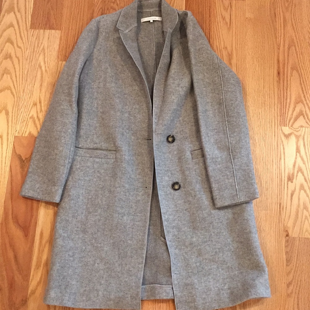 Gray lightweight coat